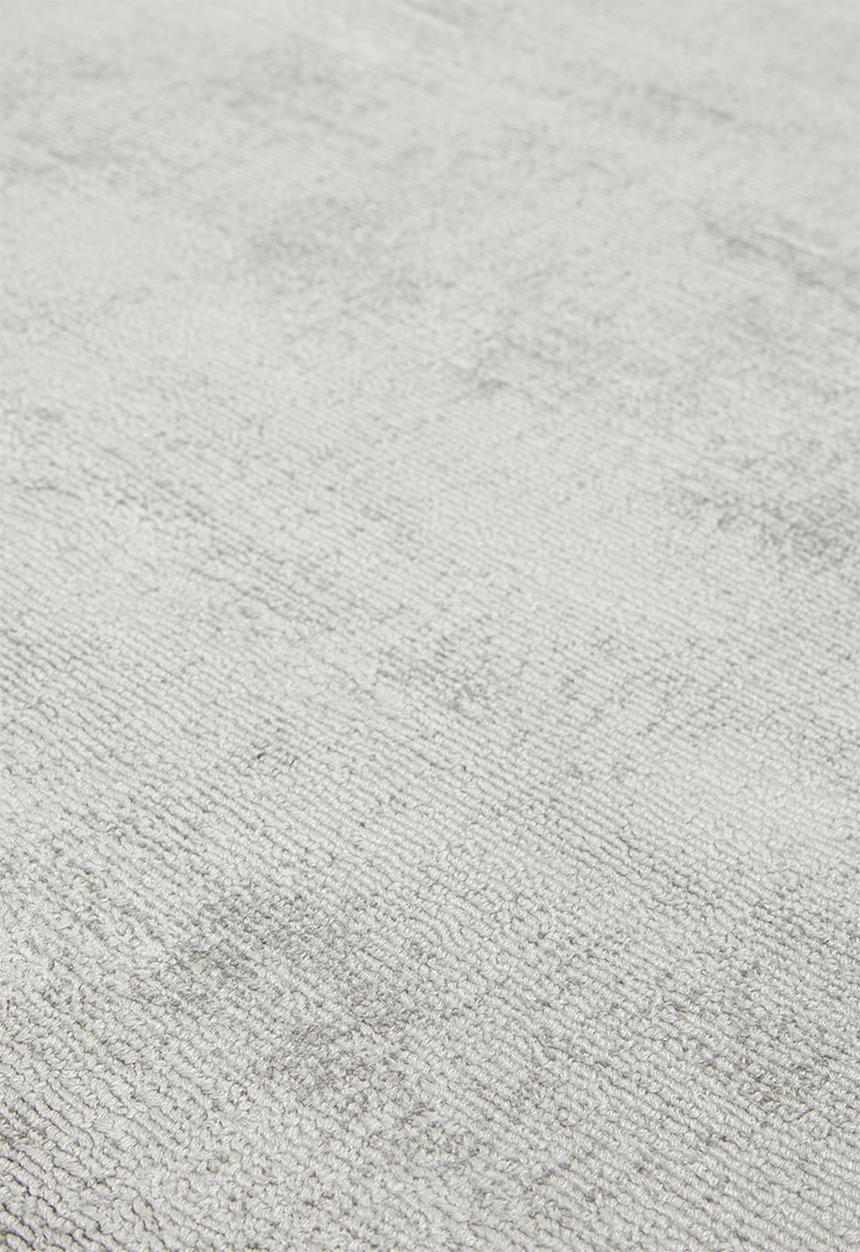 Sixth Floor - Viscose rug - light grey