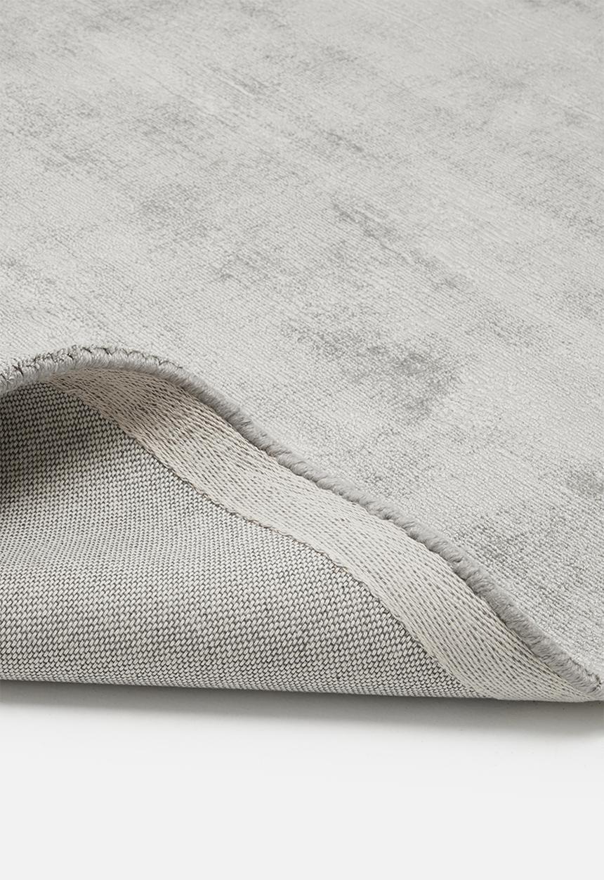 Sixth Floor - Viscose rug - light grey