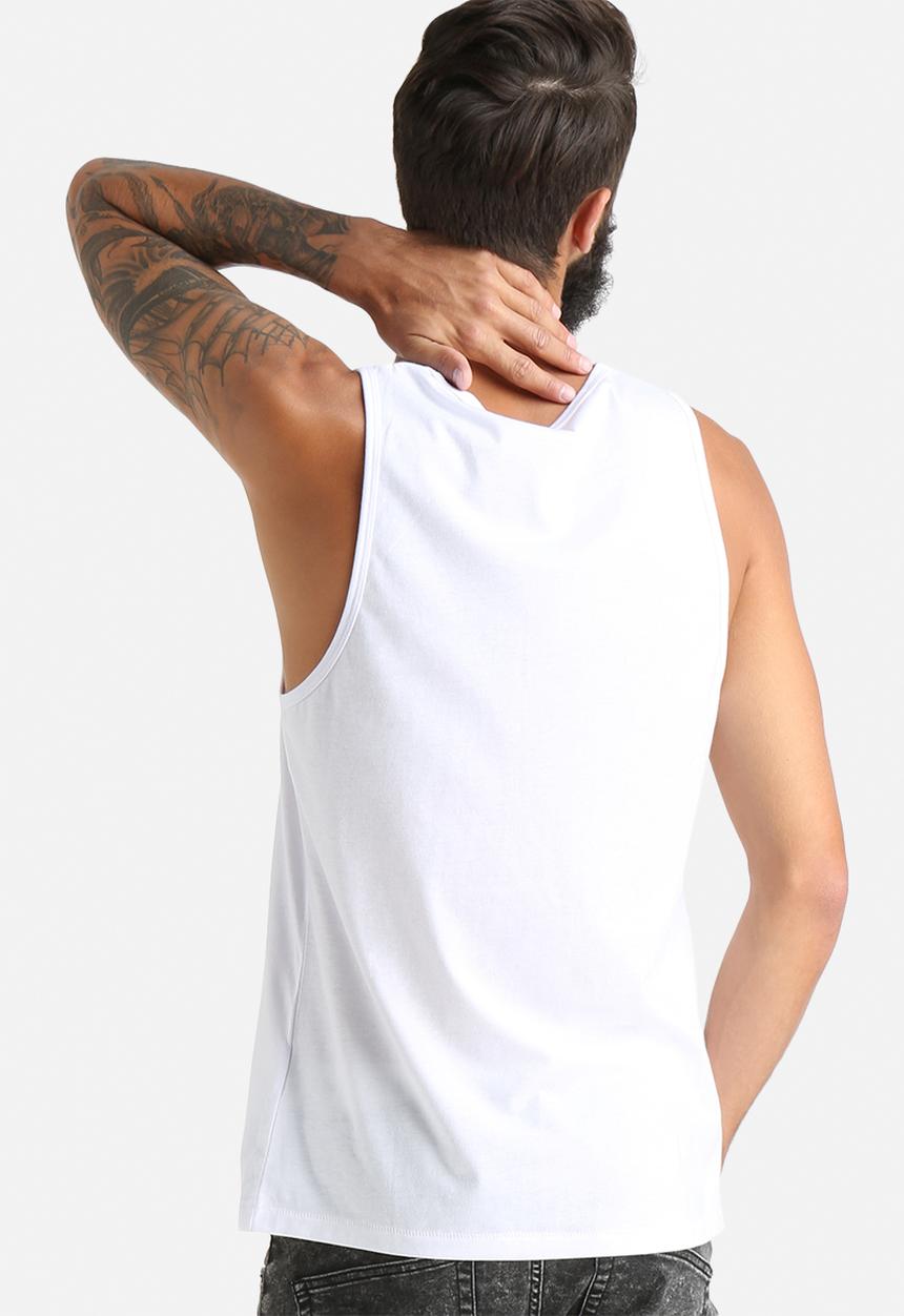 Globe - Box Fill Vest