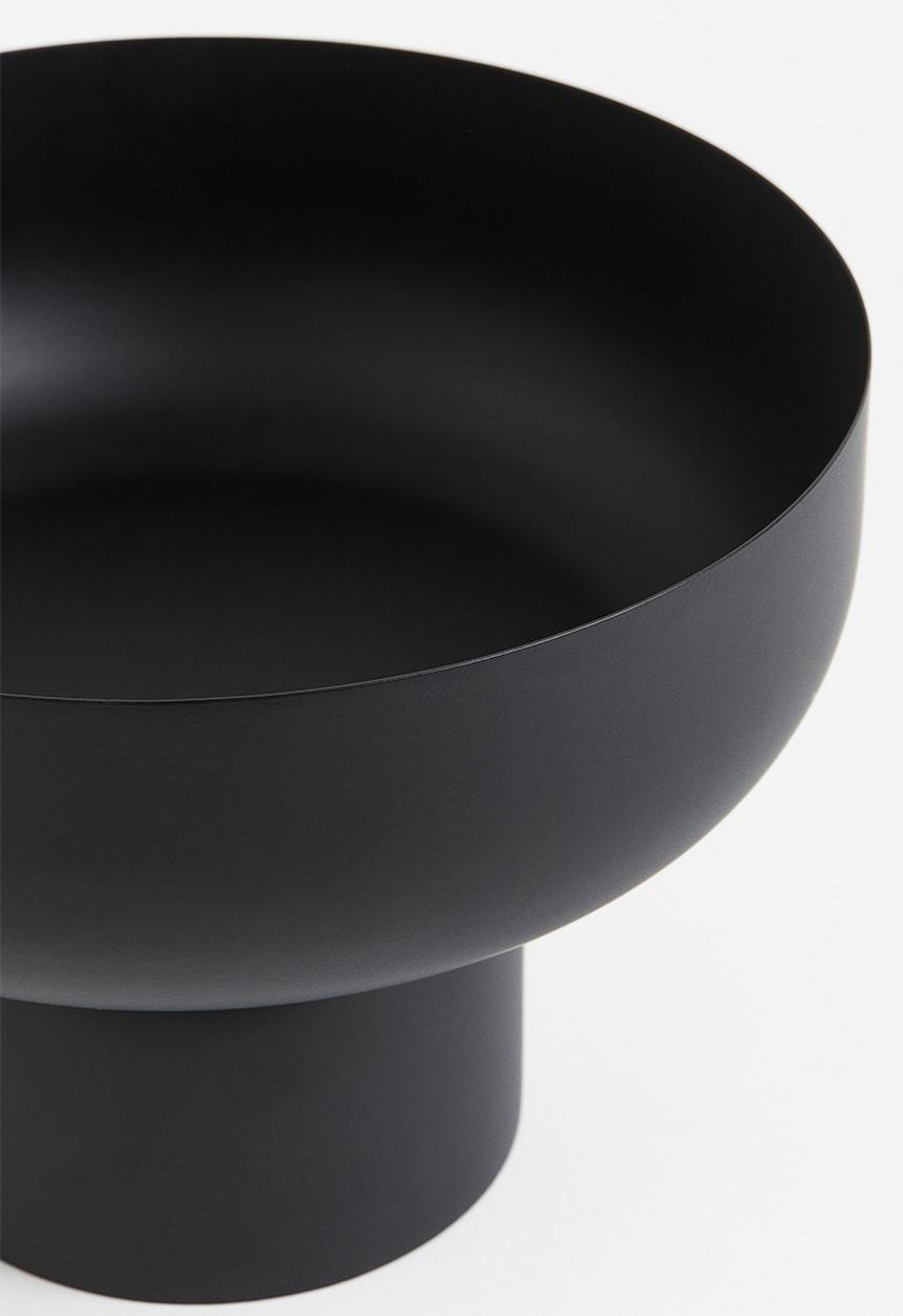 H&M - Large metal pedestal bowl - black