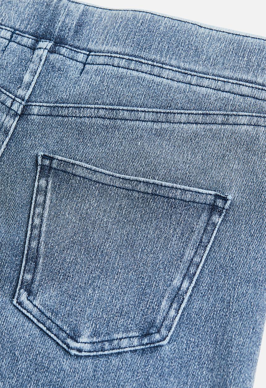 H&M - Wide trousers - denim blue/butterflies 