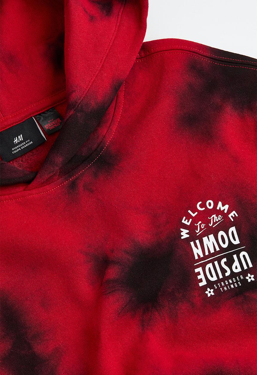 H&M - Oversized fit printed hoodie - red/stranger things