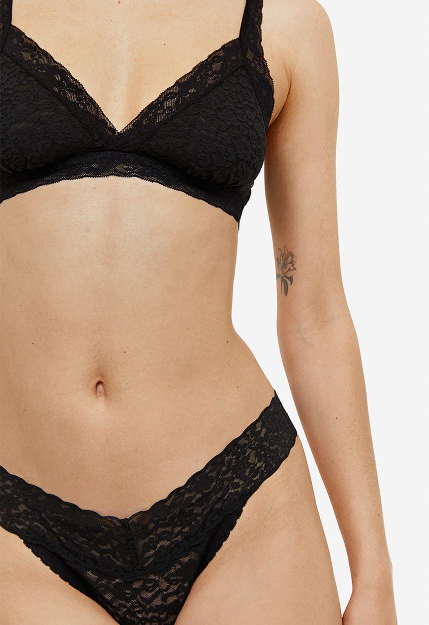 H&M - 3-pack lace thong briefs - black