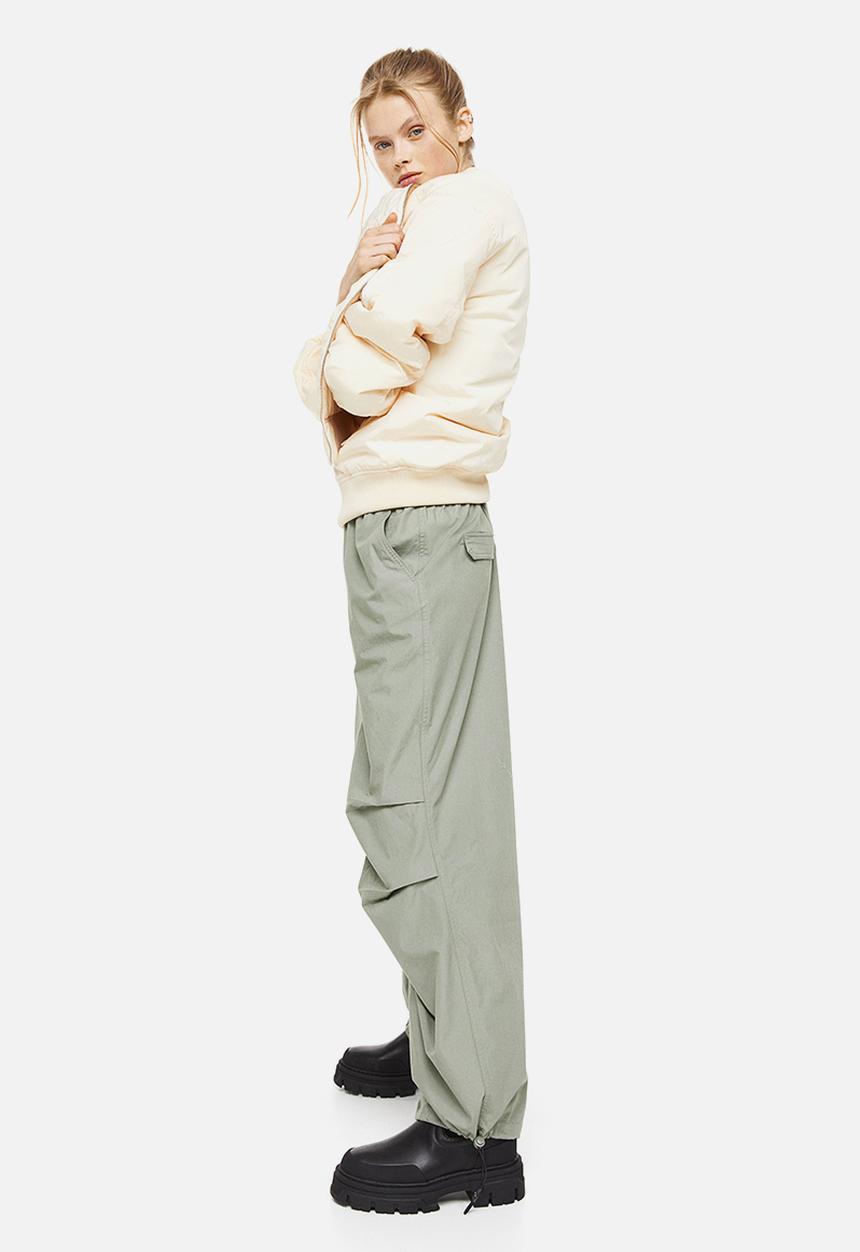 H&M - Parachute trousers - light khaki green 