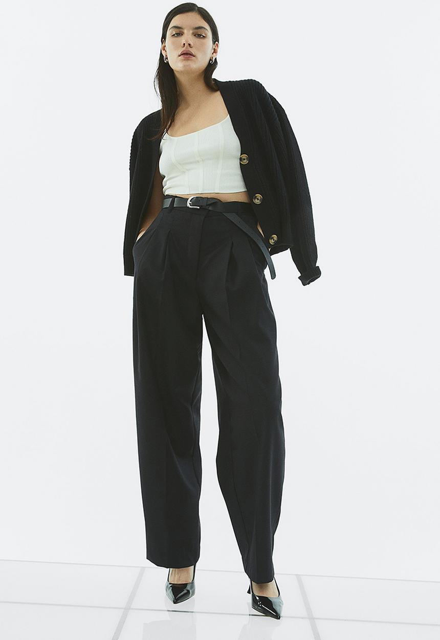 H&M - Fine-knit corset top - white