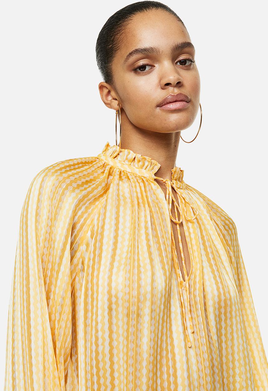 H&M - Frill-trimmed crêpe blouse - yellow/patterned 