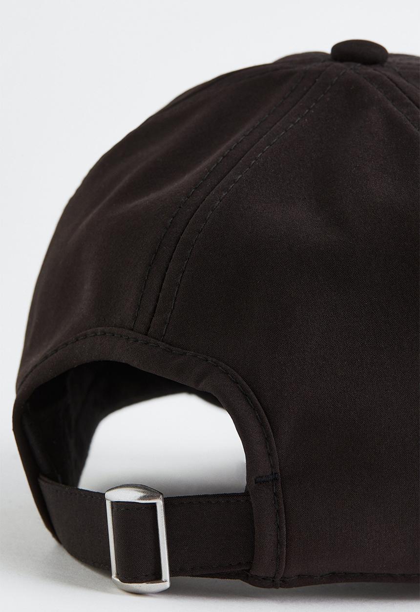 H&M - Water-repellent sports cap - black
