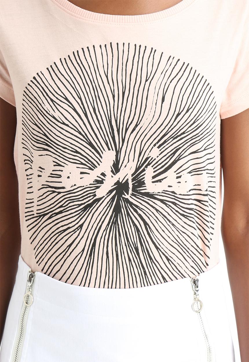 Jacqueline de Yong - Chicago Tee