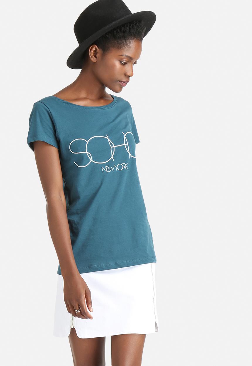 Jacqueline de Yong - Chicago Tee