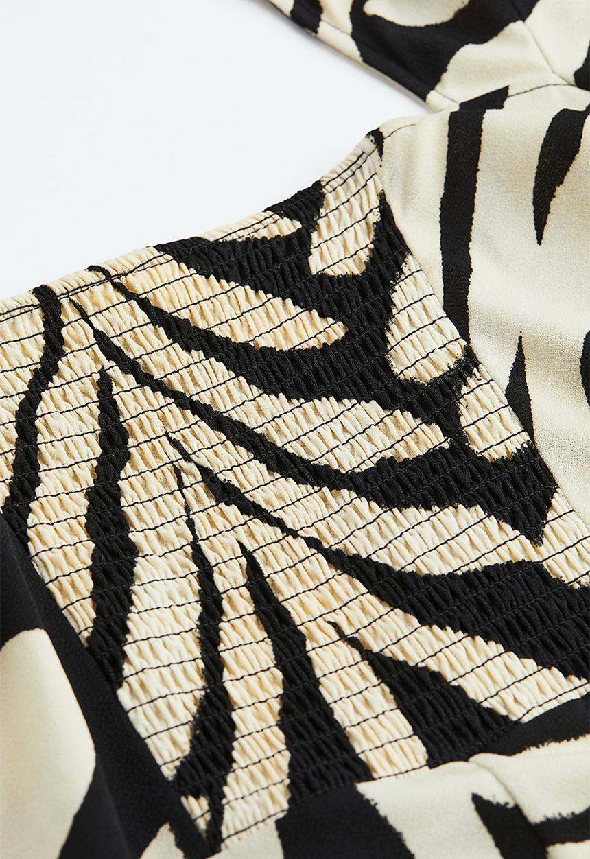 H&M - Square-neck jersey dress - black/patterned 
