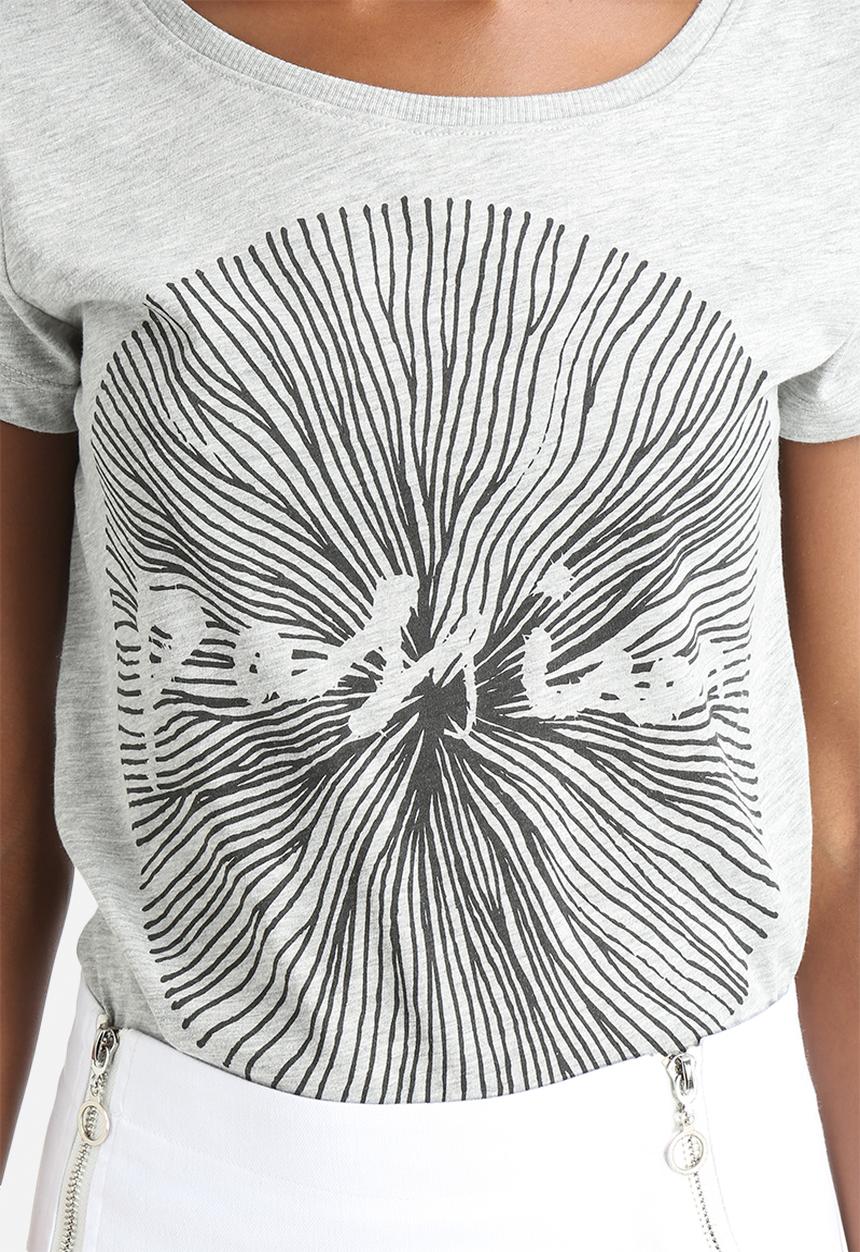 Jacqueline de Yong - Chicago Tee