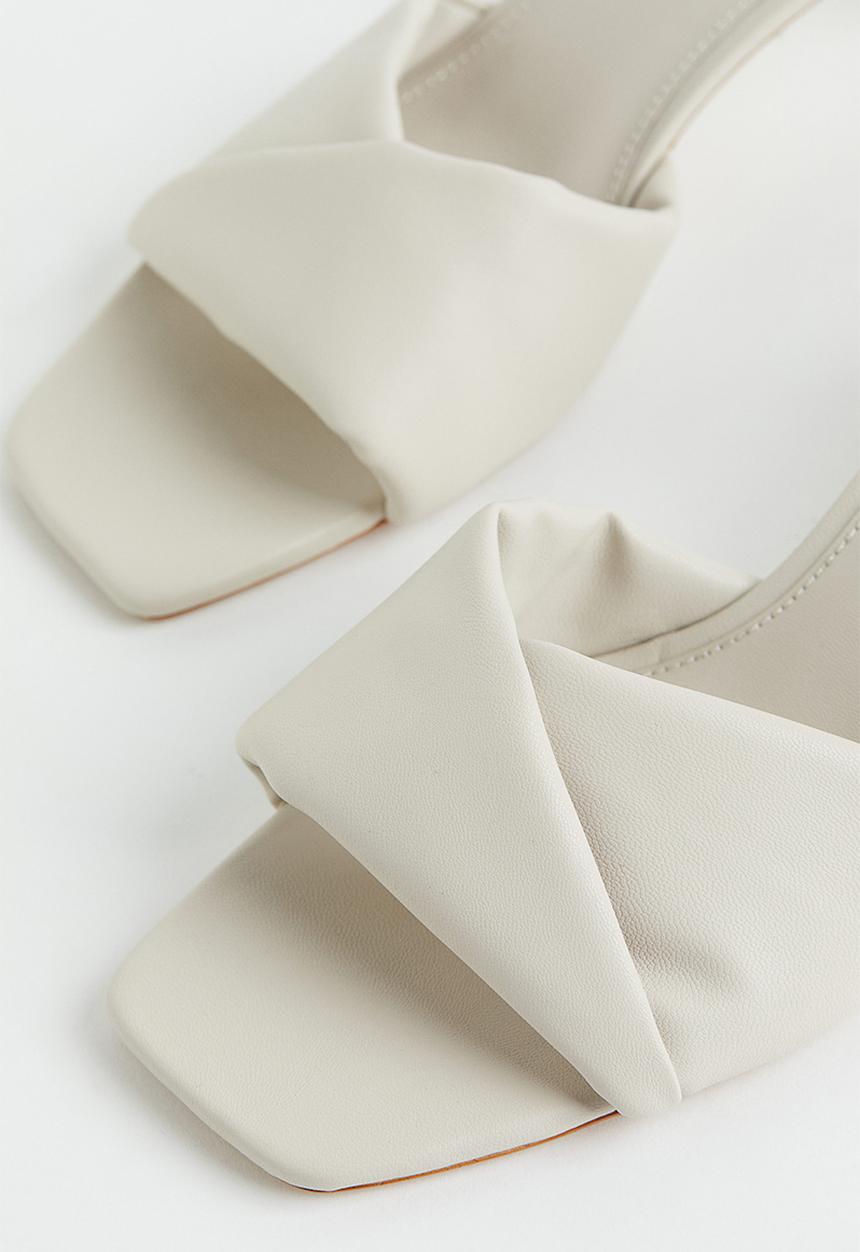 H&M - Block-heeled sandals - light greige