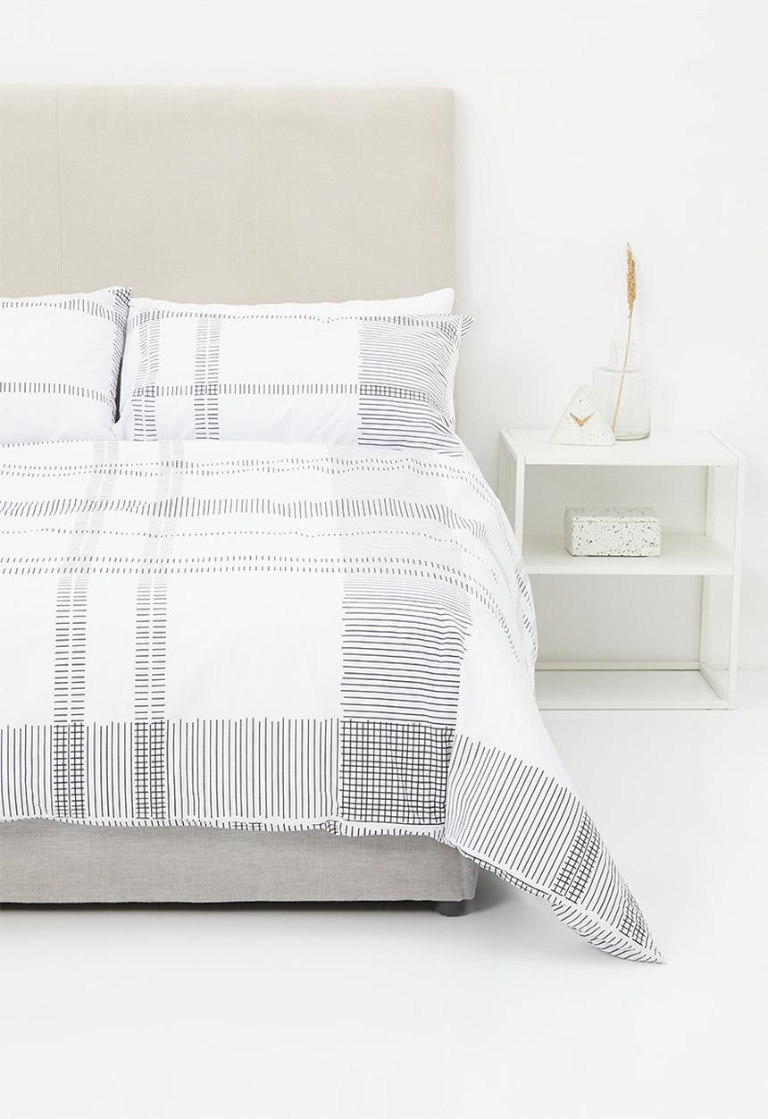 Sixth Floor - Ezra cotton printed duvet cover set - black