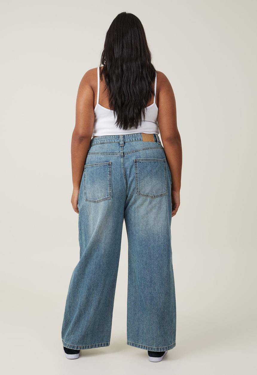 Cotton On - Plus super baggy leg jean - sand blue