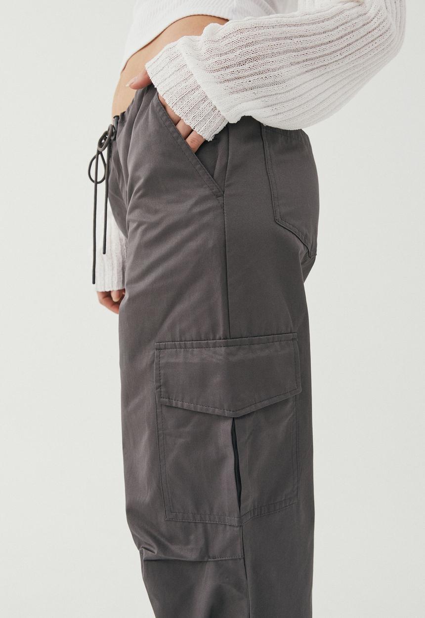 Supré  - Evie parachute cargo pant - chrome grey