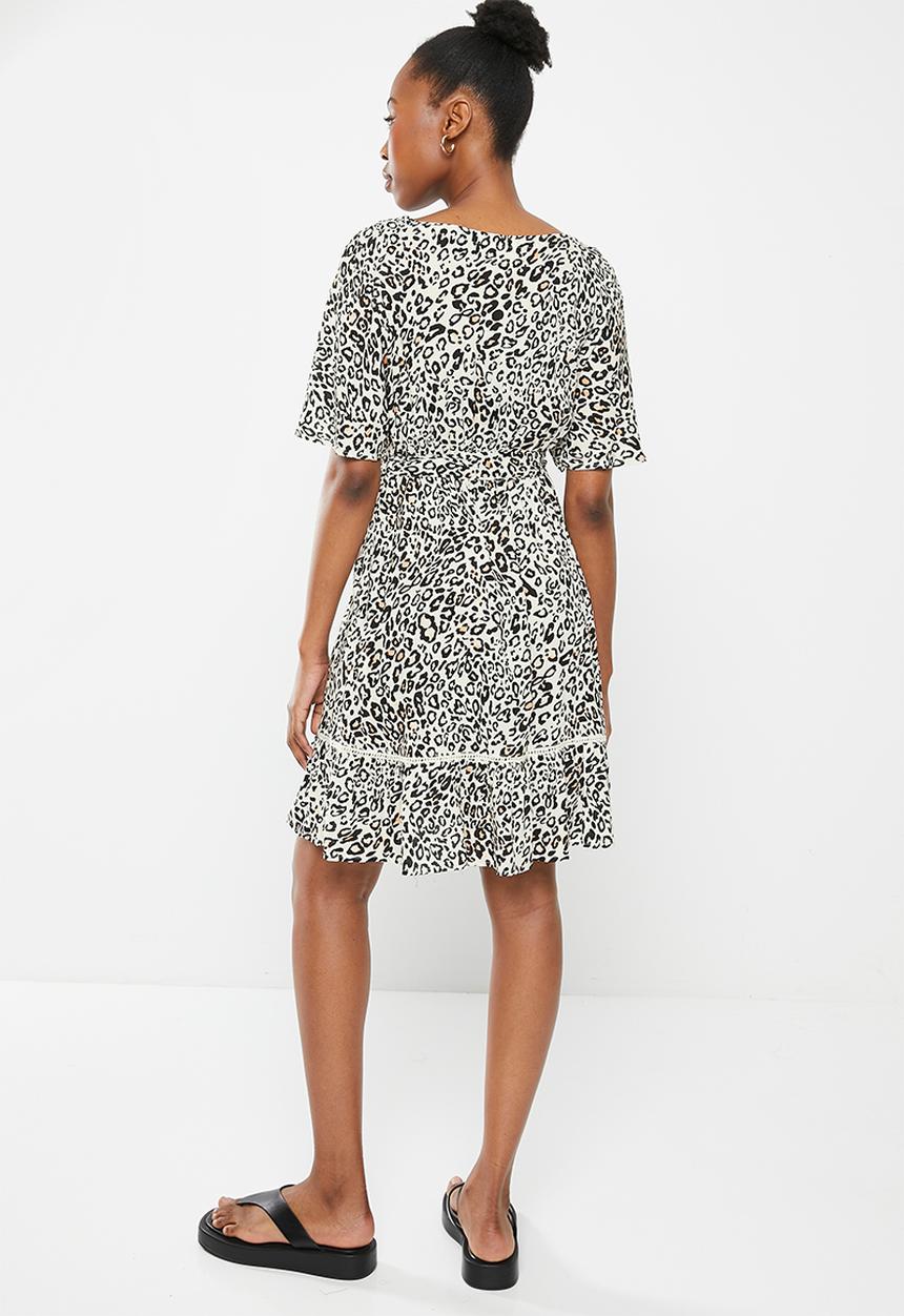 Stella Morgan - Animal printed mini dress - multi white