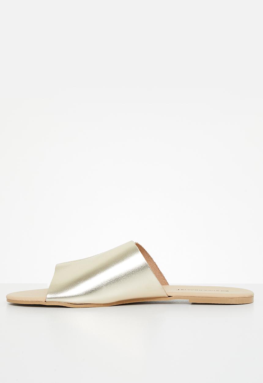 Superbalist - Vada slip on sandal - gold
