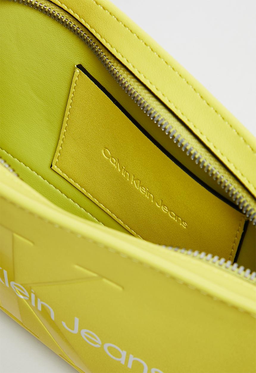 Calvin Klein - Sculpted shoulder pouch25 mono - absinthe