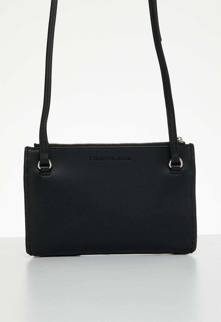 Calvin Klein - Sculpted ew flap xbody mono - fashion black