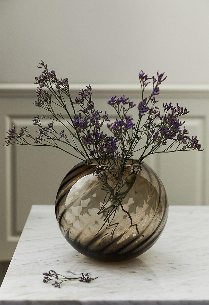 H&M - Round glass vase - beige