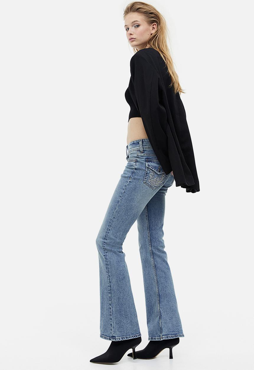H&M - Flared low jeans - light denim blue