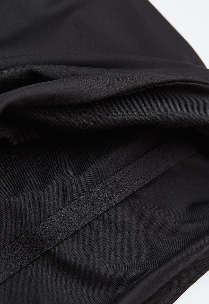 H&M - Softmove™ medium support sports bra - black