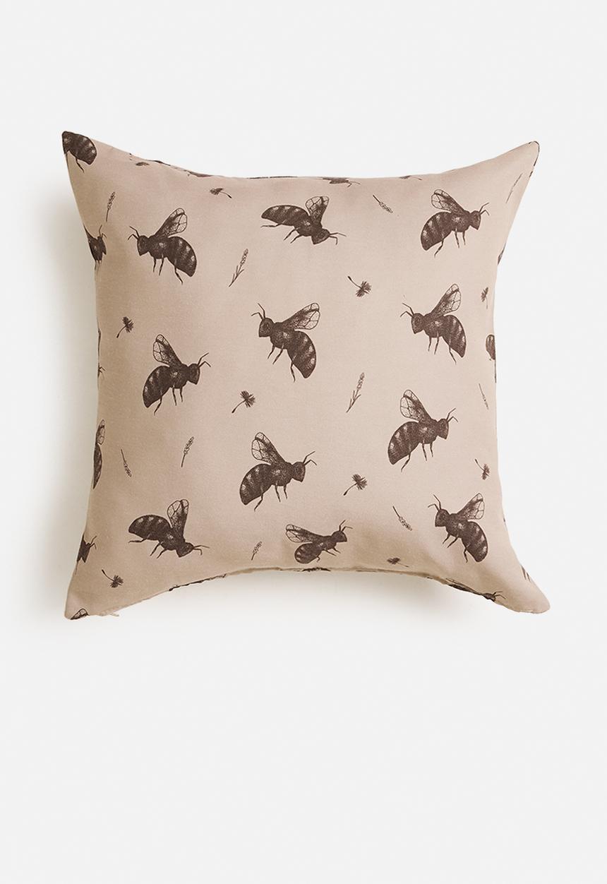 Fabric Bank  - Oh Honey busy bugs cushion cover - beige