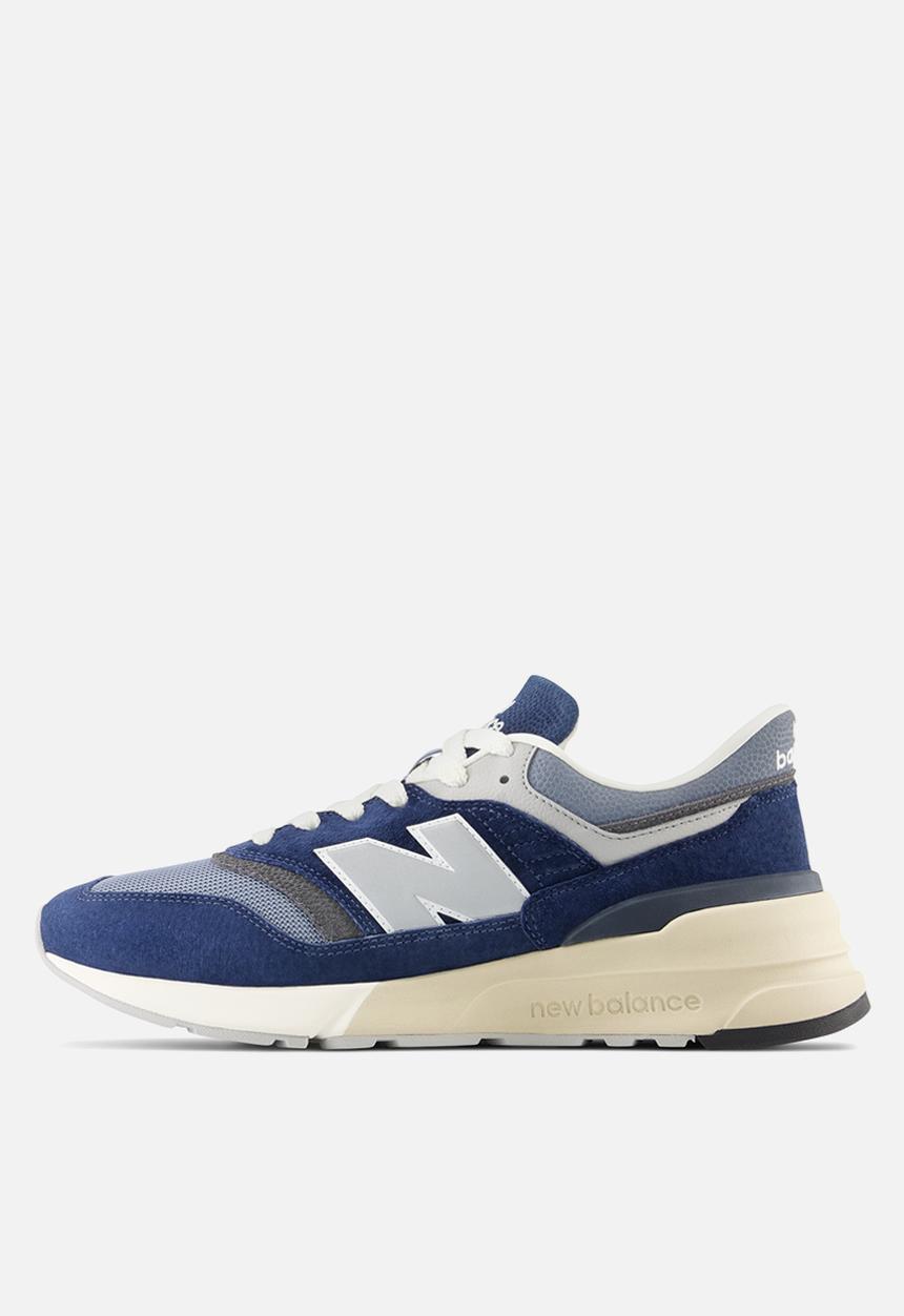 New Balance  - 997R V1 