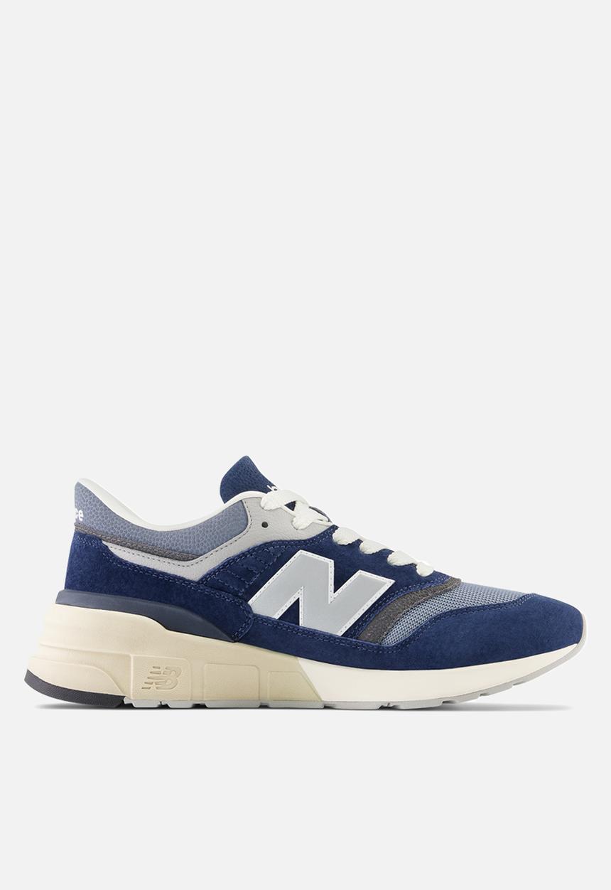 New Balance  - 997R V1 