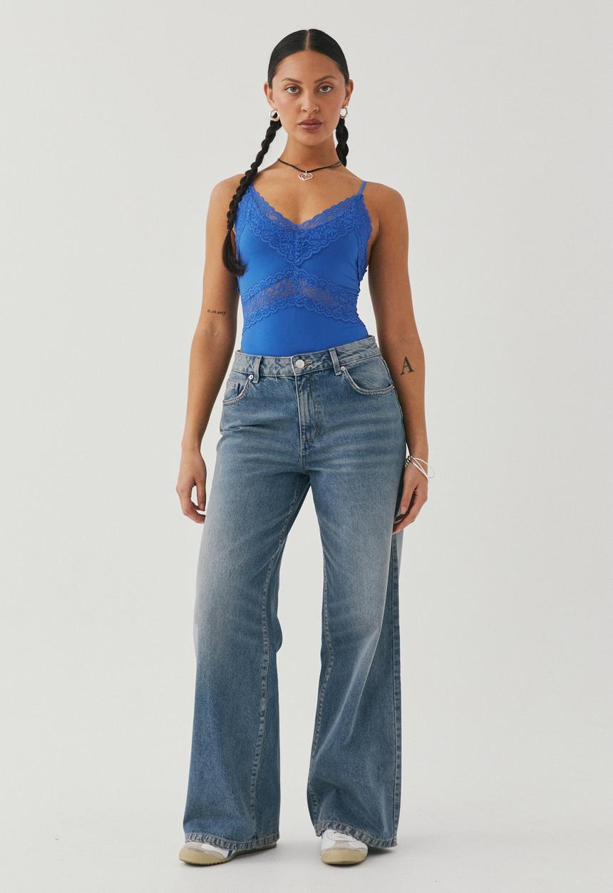 Supré  - Sylvie lace bodysuit - satin blue