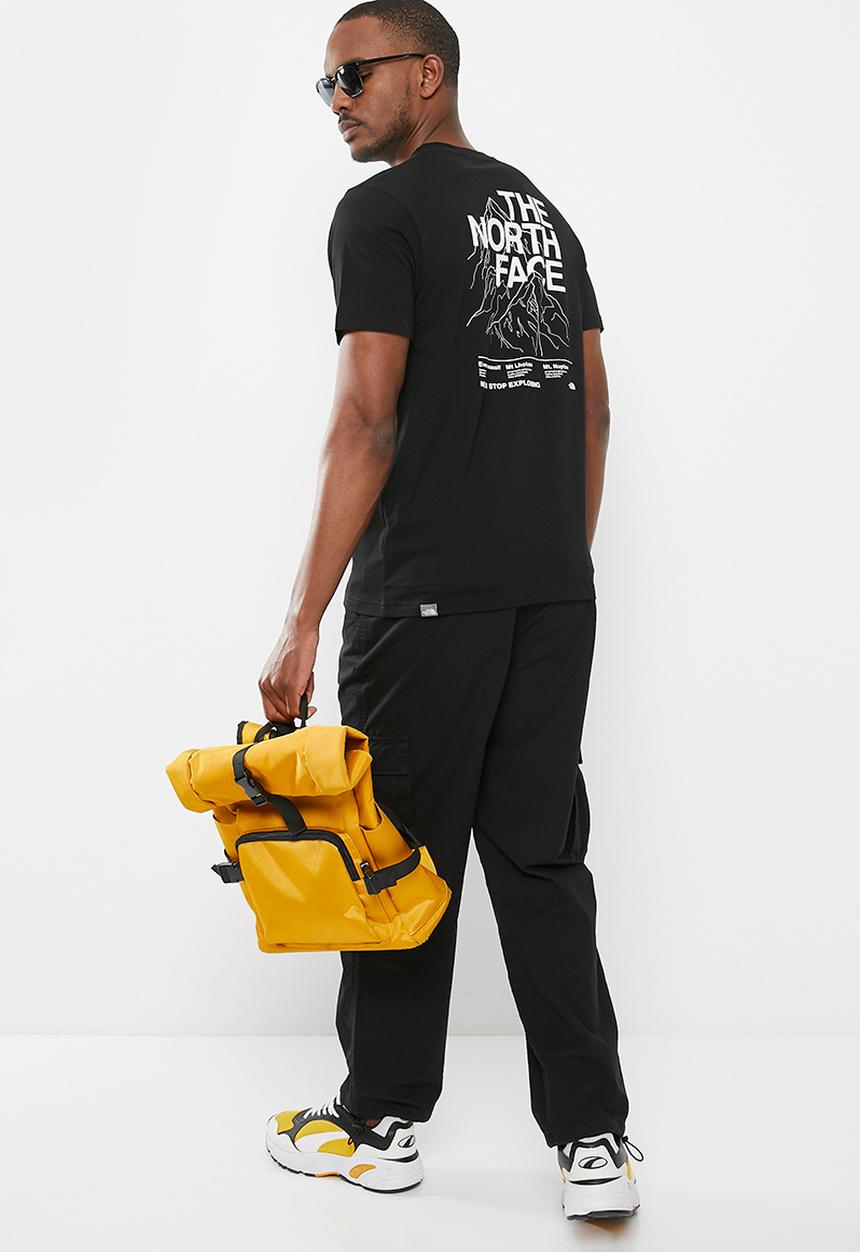 The North Face - M short sleeve mountain outline tee - tnf black - tnf white 