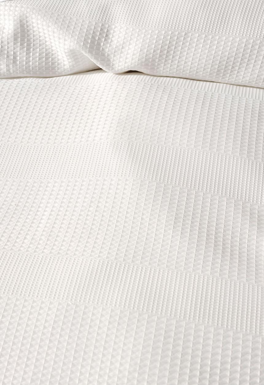 Linen House - Derry waffle duvet cover set - white