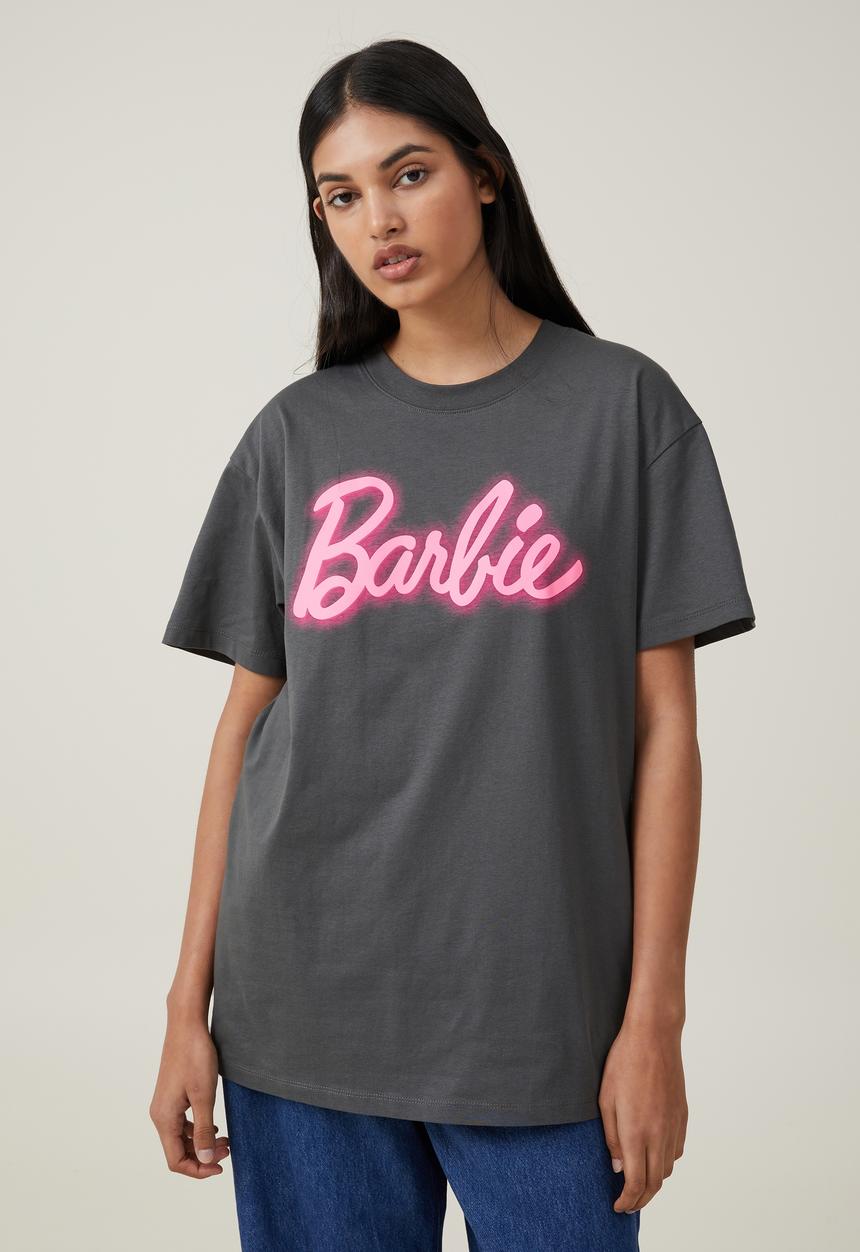 Cotton On - Barbie oversized fit tee - lcn mat barbie glow/graphite