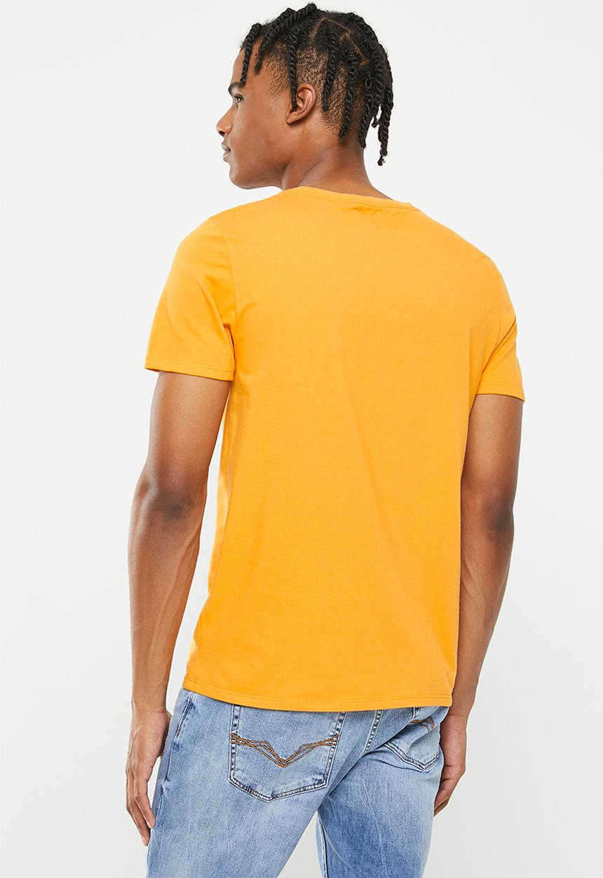 GUESS - Embroidered pima logo tee - burned caramel