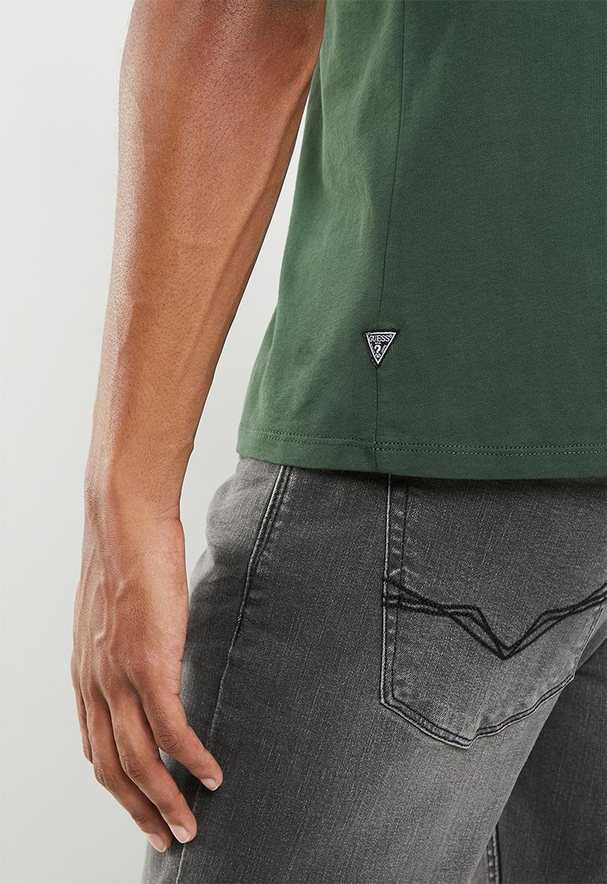 GUESS - Short sleeve graffiti logo tee - jungle green