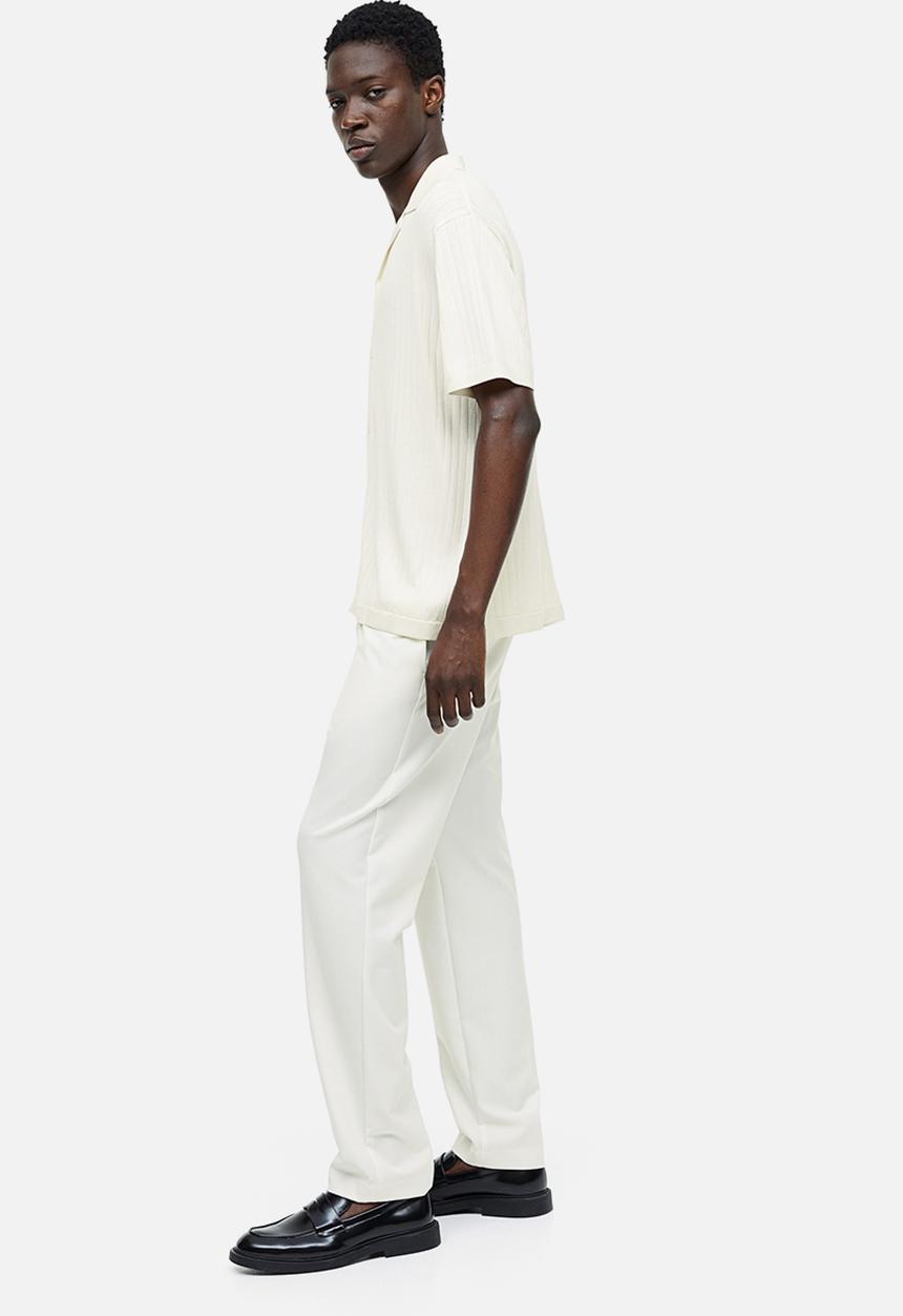 H&M - Regular fit rib-knit resort shirt - white
