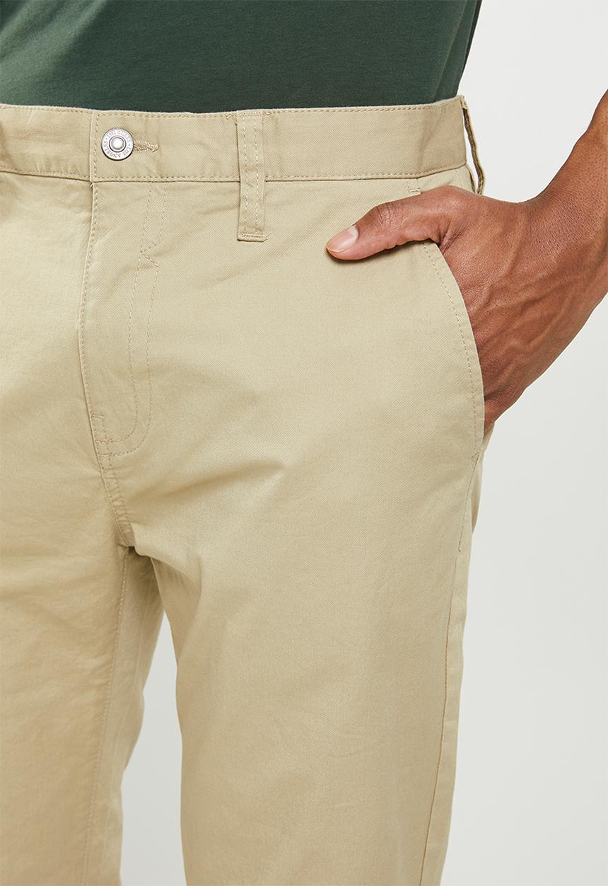 GUESS - Stretch twill slim fit chino - beige blanco