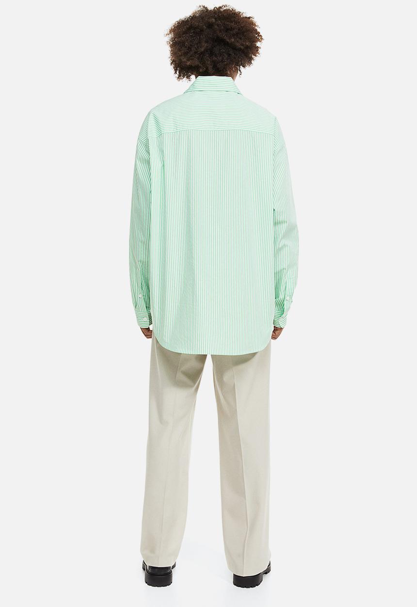 H&M - Oversized fit poplin shirt - light green/striped 