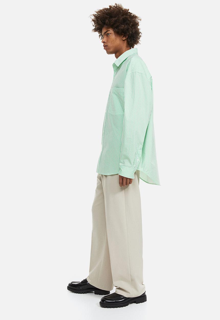 H&M - Oversized fit poplin shirt - light green/striped 