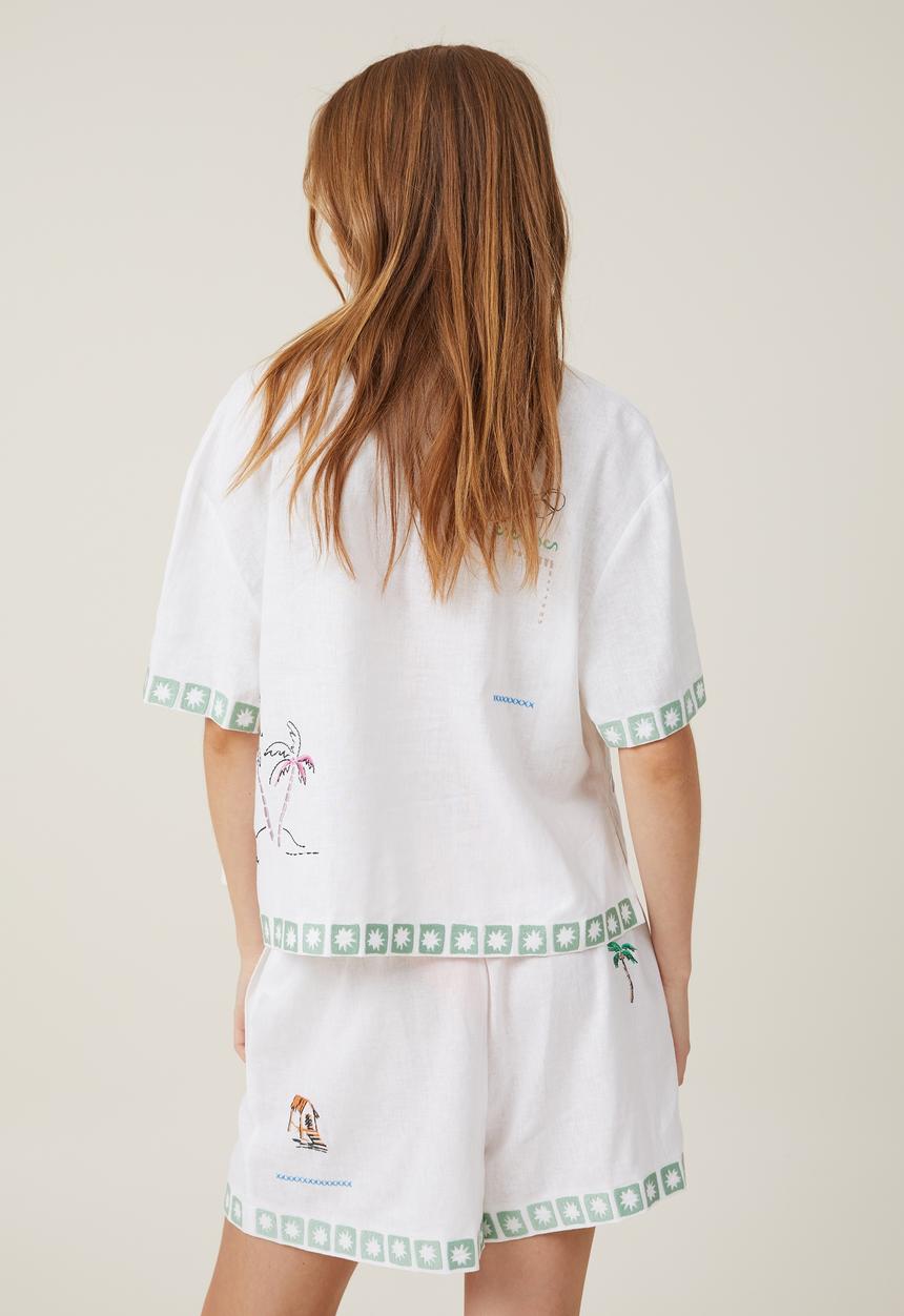 Cotton On - Jetset embroidered short - vacation print
