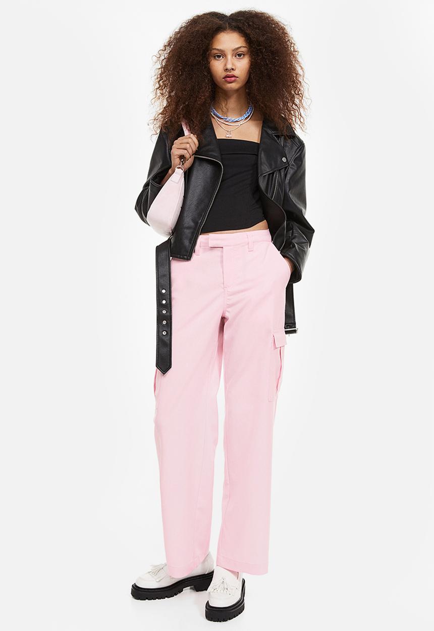 H&M - Straight cargo trousers - light pink 