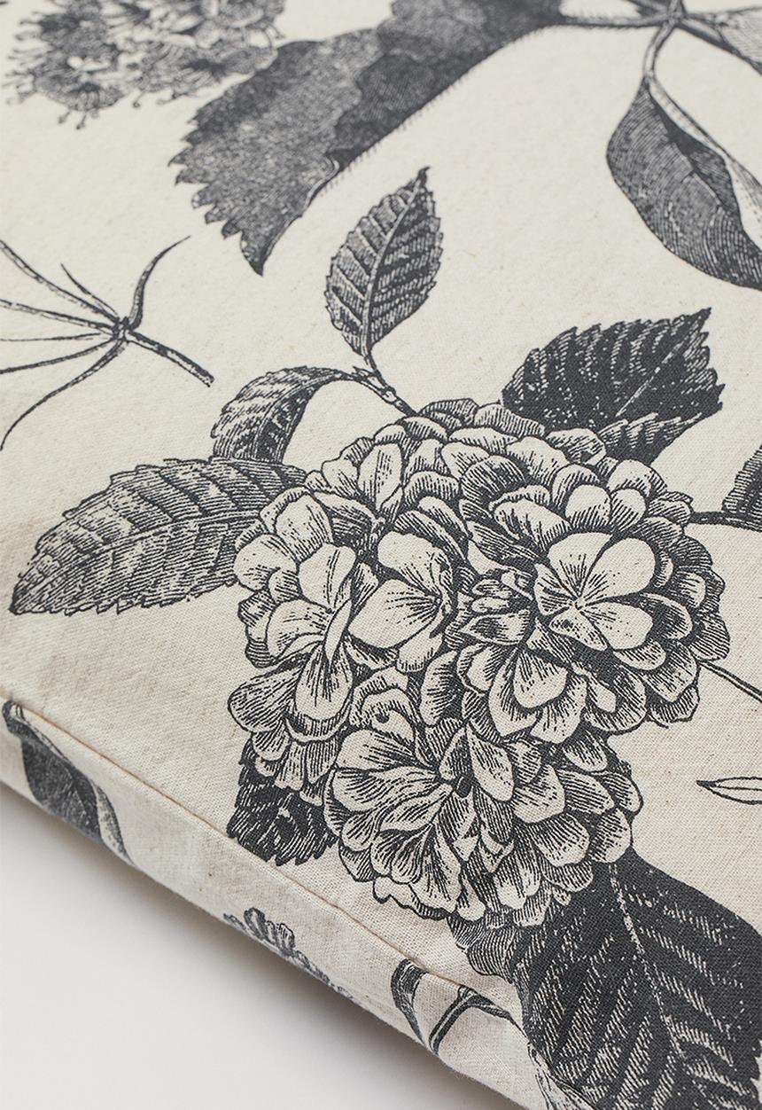H&M - Patterned cushion cover - dark grey/floral 