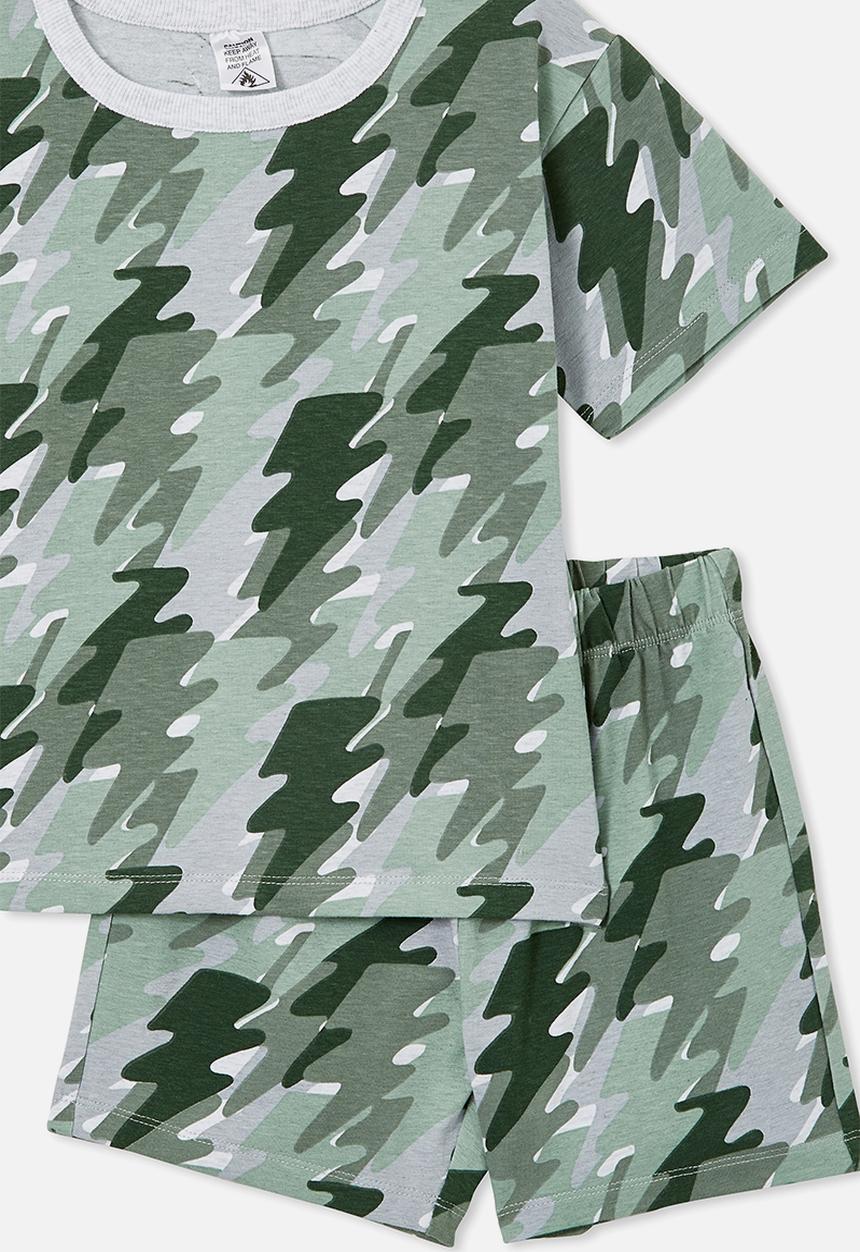 Cotton On - Felix short sleeve pyjama set - swag green/lightning bolt camo