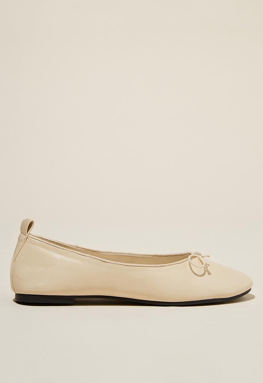 Cotton On - Emily bow ballerina - bone