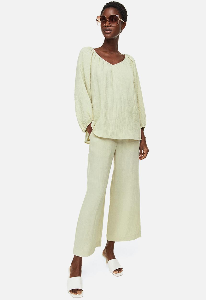 H&M - Crinkled blouse - green