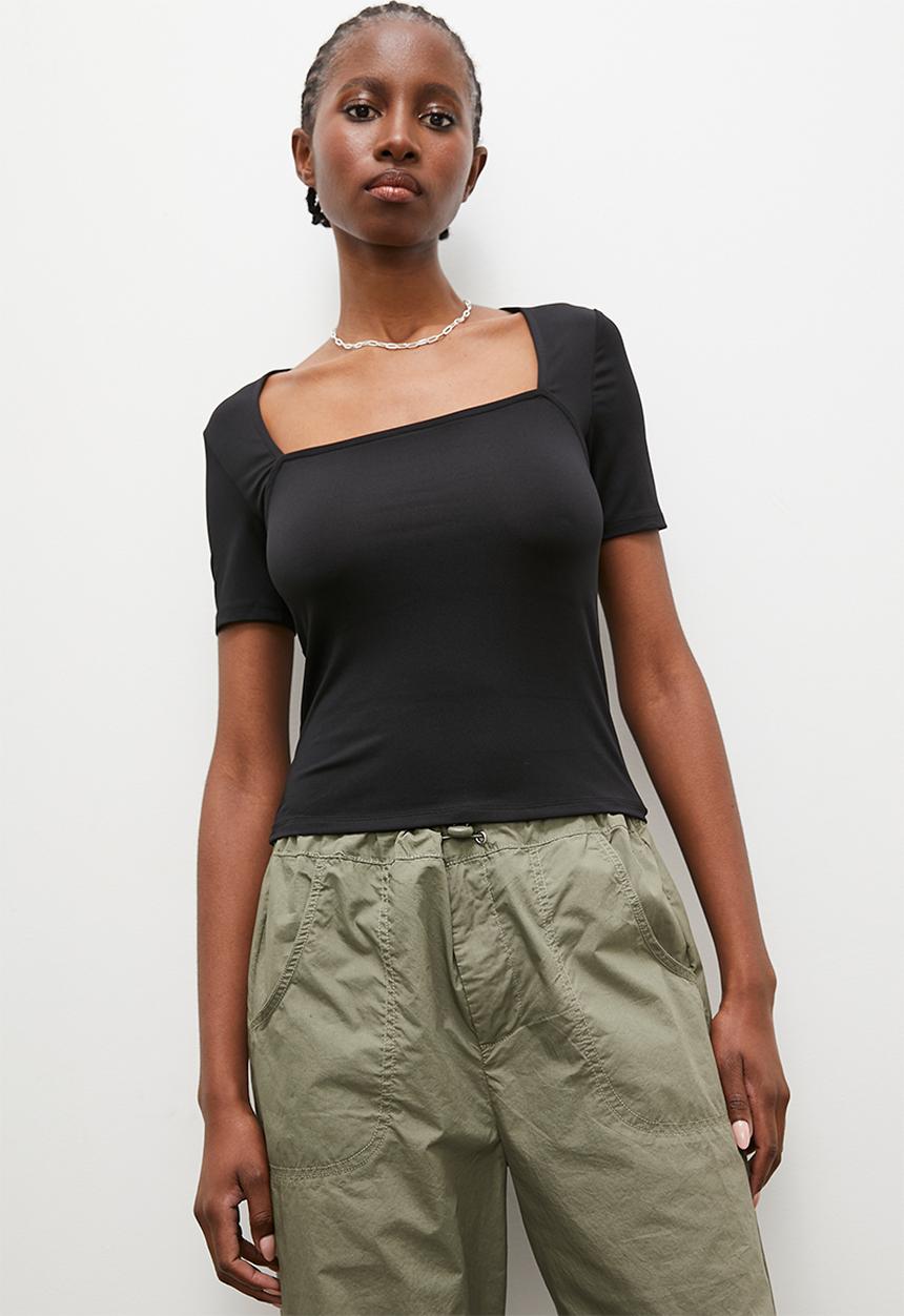 Superbalist - Square neck tee - black