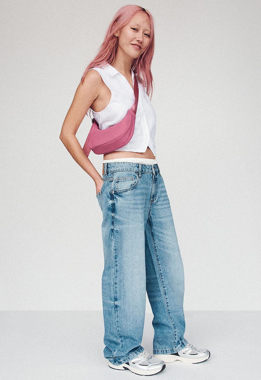 Rubi - Kai mini crescent underarm bag - soft berry