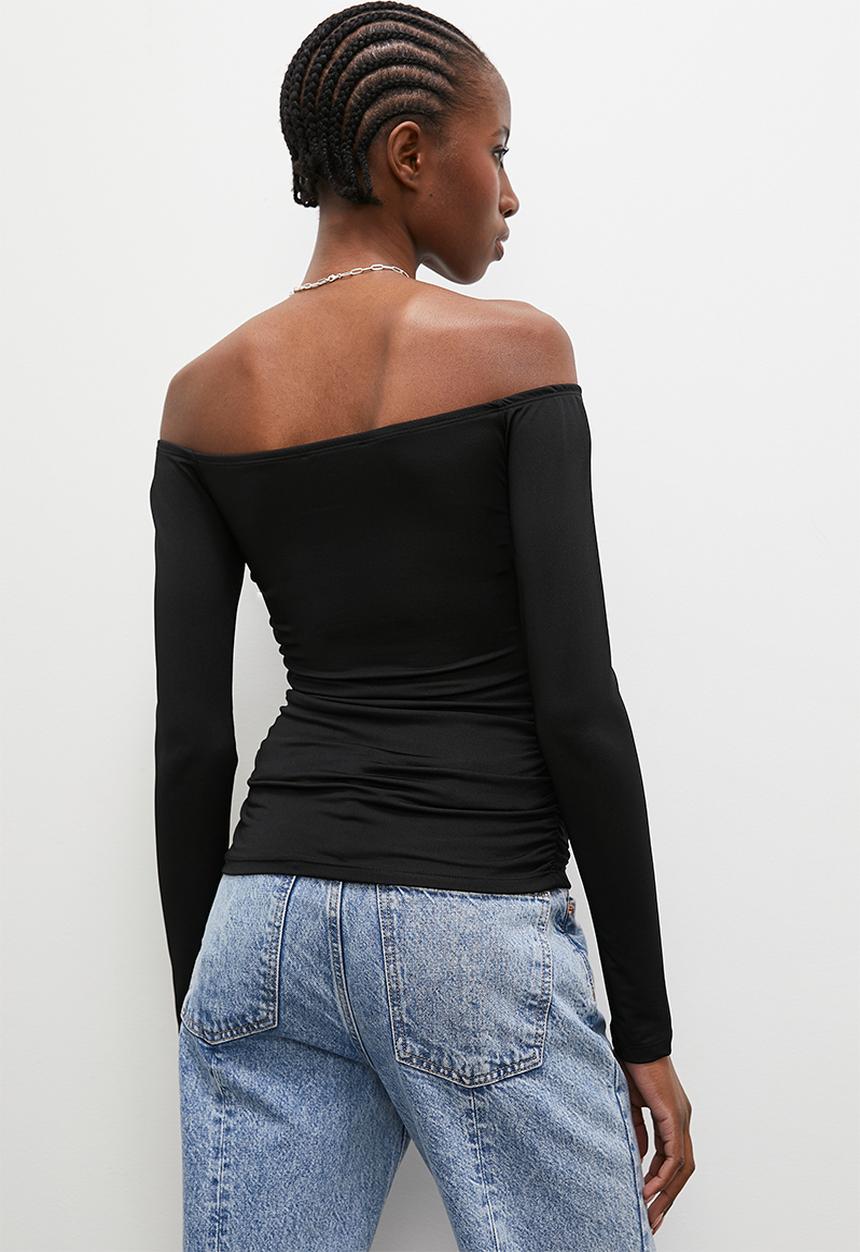 Superbalist - Ruched off the shoulder top - black