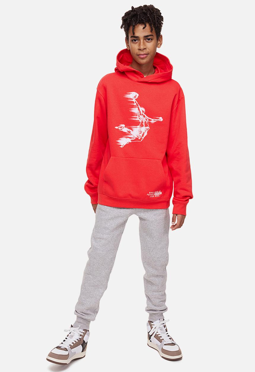 H&M - Printed hoodie - red/basketball