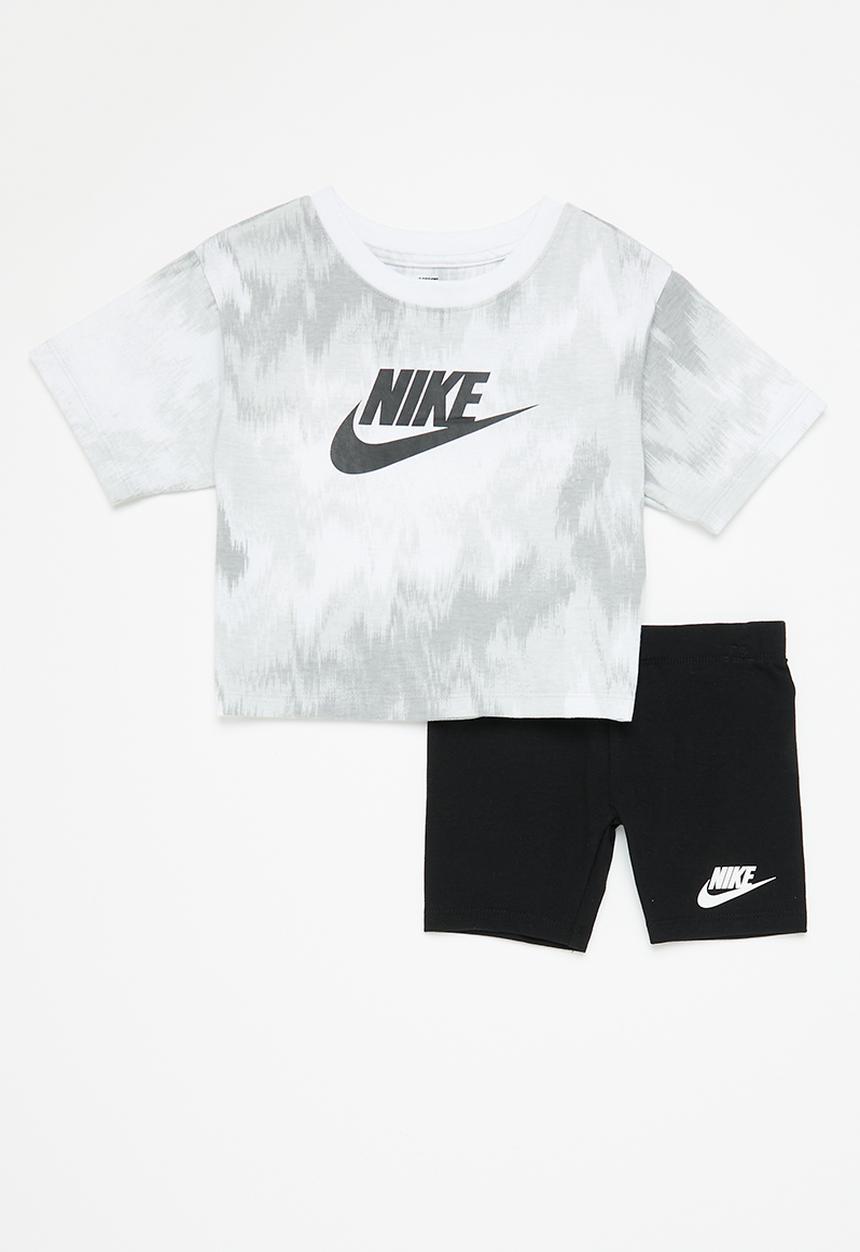 Nike - Nkg boxy tee & bike short set - black & grey